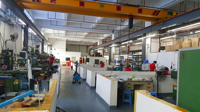 深圳塑膠模具廠.jpg 深圳塑膠模具廠.jpg